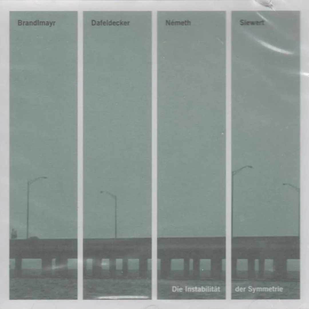 Die Instabilität der Symmetrie