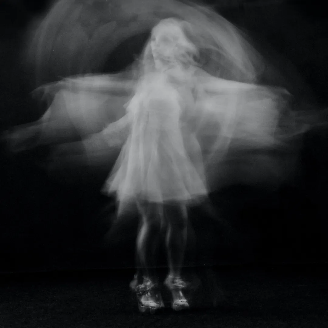 Survive the Imperative Inscenation of Your Life