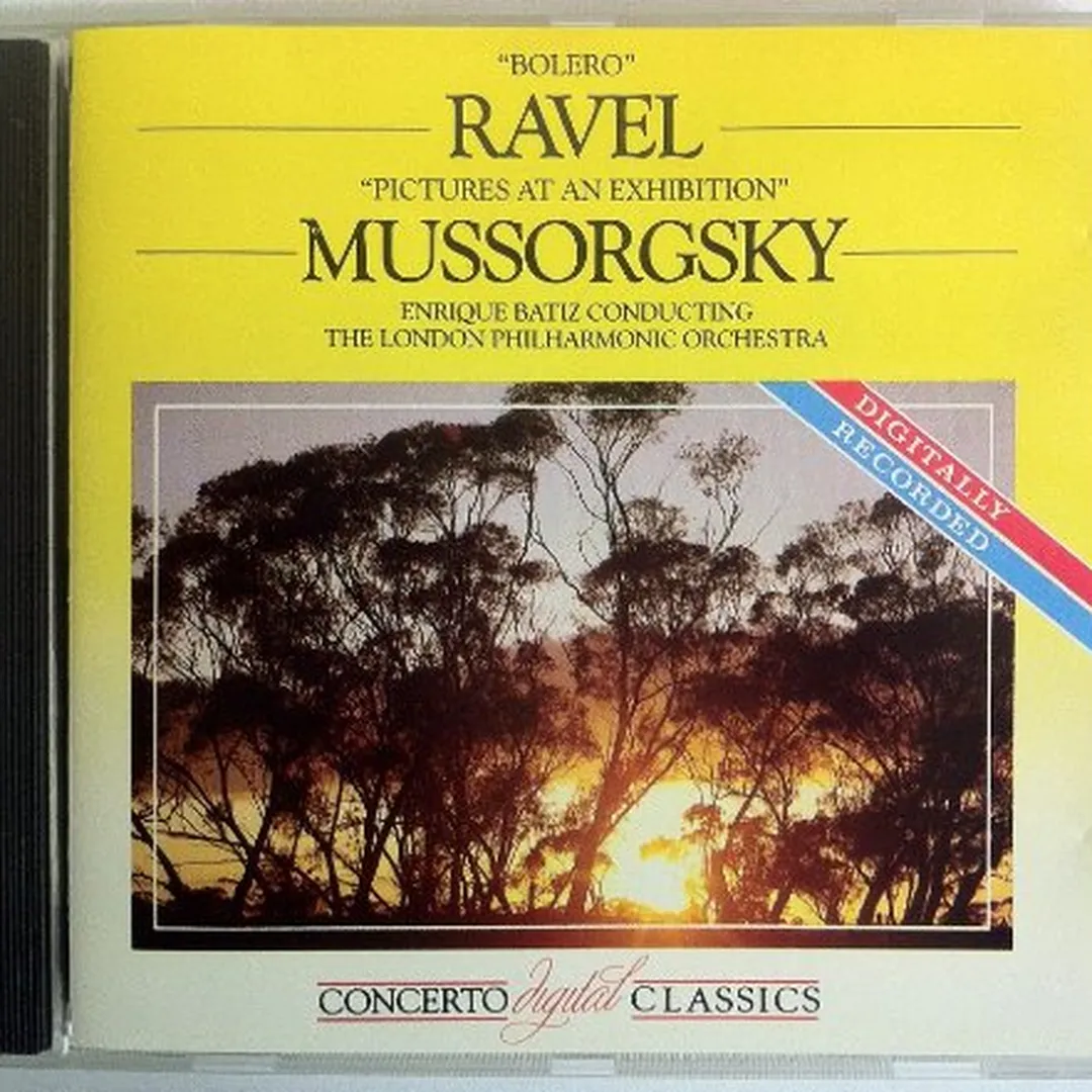 Mussorgsky: Pictures at an Exhibition / Ravel: Bolero