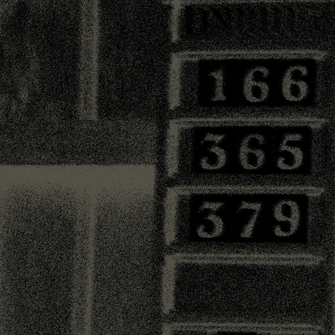 Distinct Restless Objects