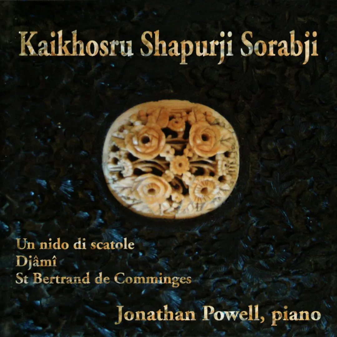 Un nido di scatole / Djâmî / St Bertrand de Comminges