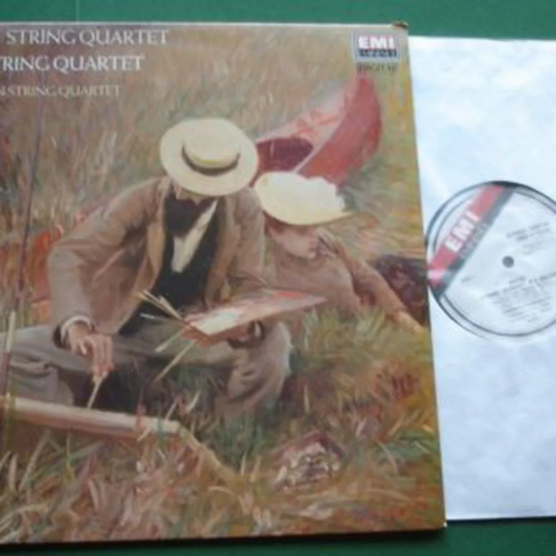 Debussy: String Quartet in G minor / Ravel: String Quartet in F major