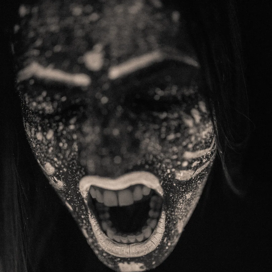 I Miss You in a Moment of Silence With the Sound of My Name